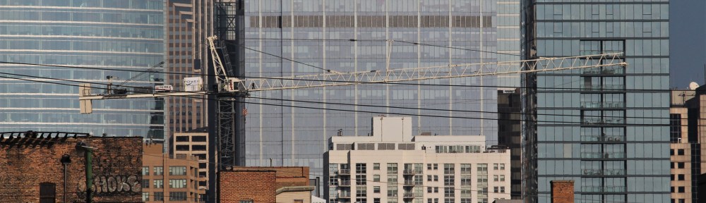 Hoxton Chicago hotel tower crane
