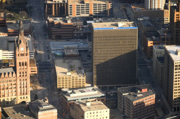 BMO Tower Milwaukee