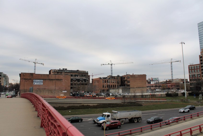 32 December Chicago tower cranes