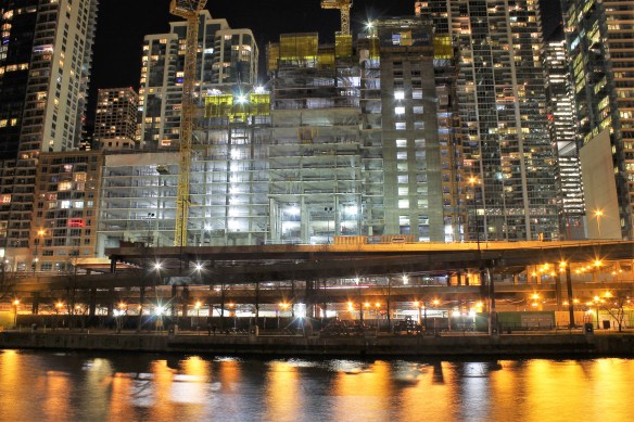 Wanda Vista Tower at night