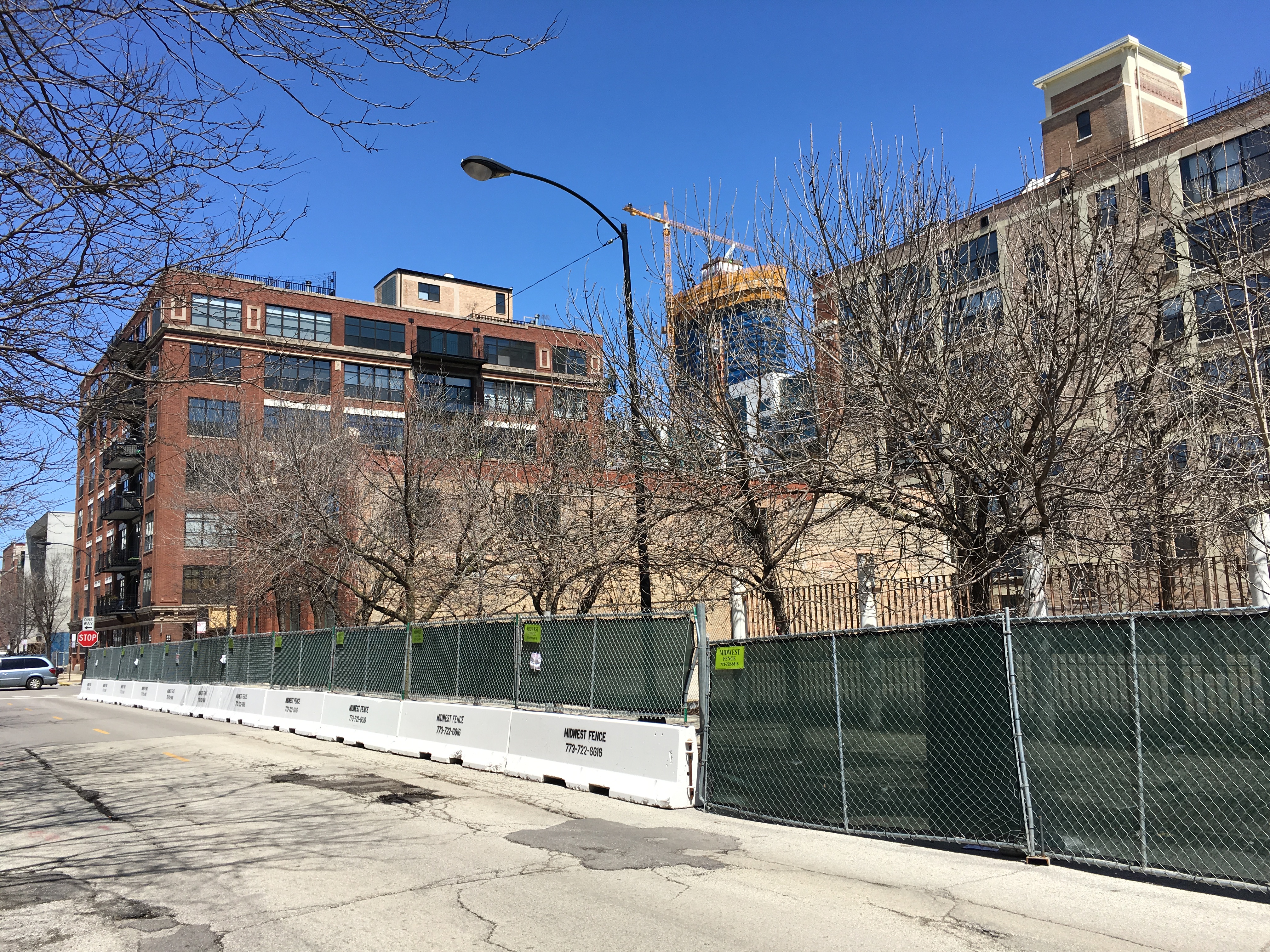 Milieu 205 South Peoria Street