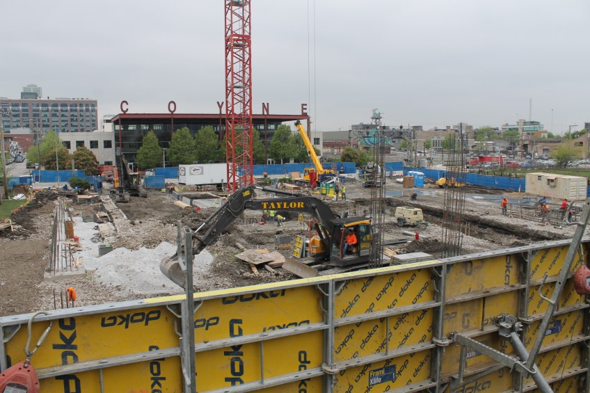 GR333N 333 North Green