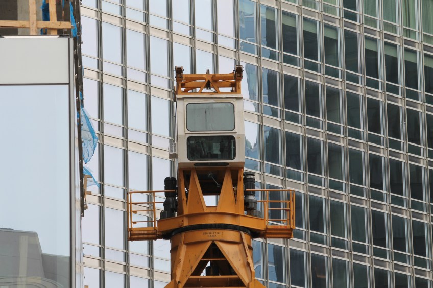 Renelle on the River crane removal