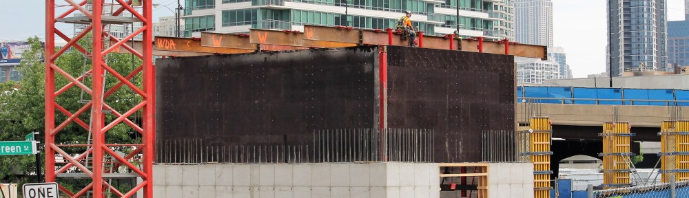 GR333N 333 North Green June 2018