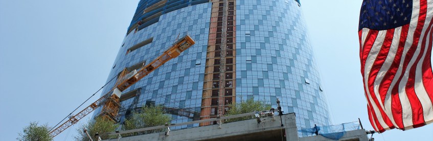 727 West Madison tower crane removal