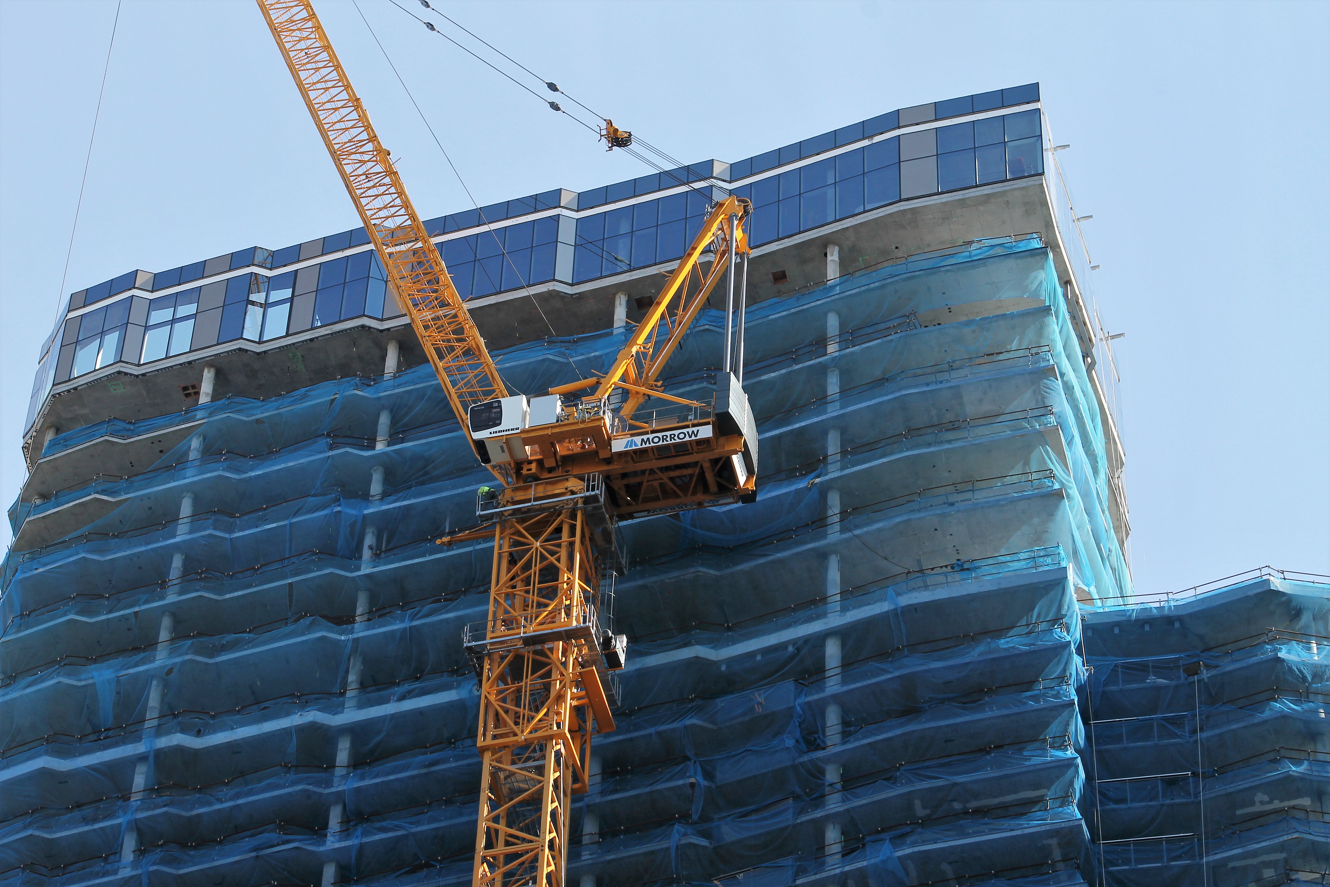 Cirrus Cascade crane removal