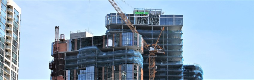 Cirrus Cascade crane removal