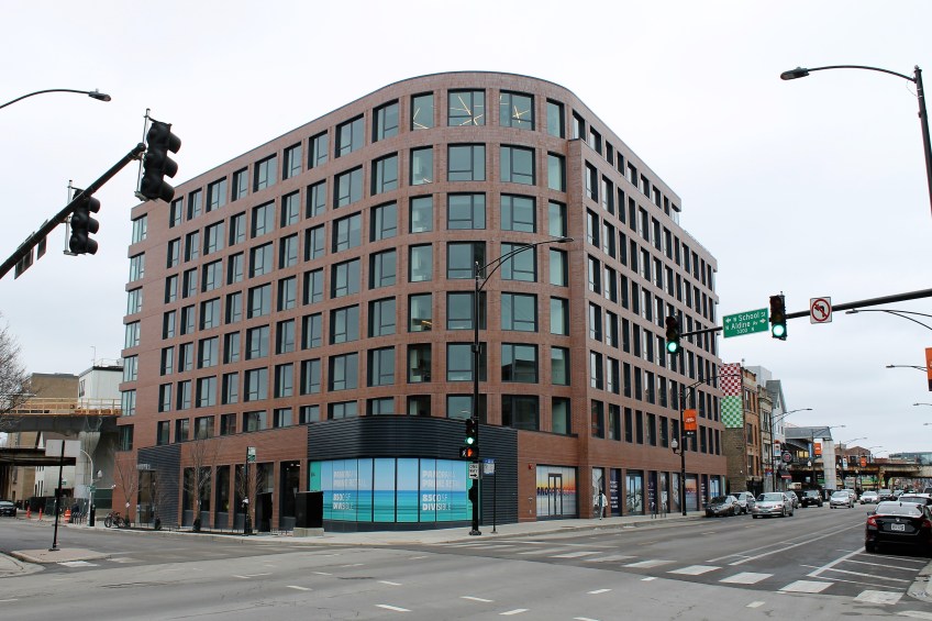 Panorama 3300 North Clark