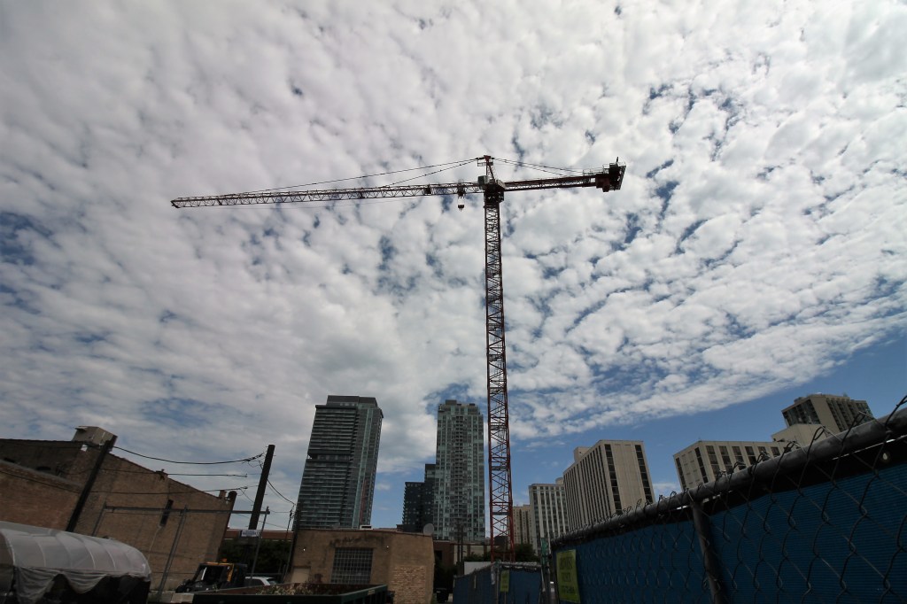 920 North Wells tower crane 6
