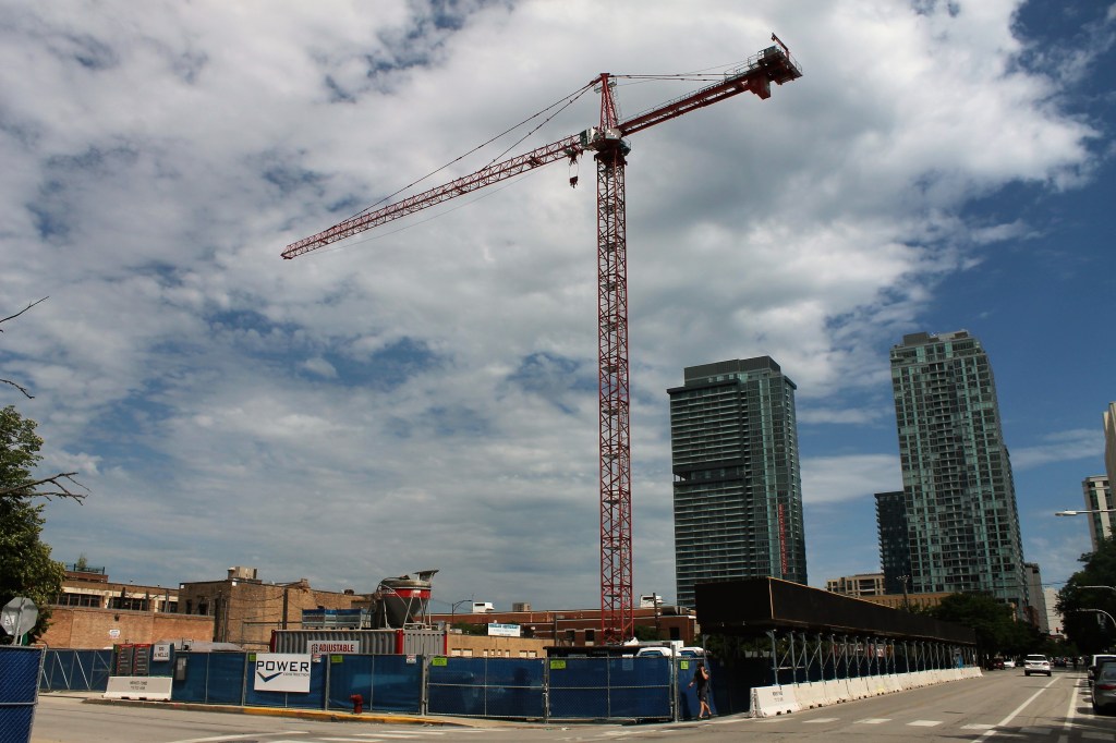 920 North Wells tower crane 11