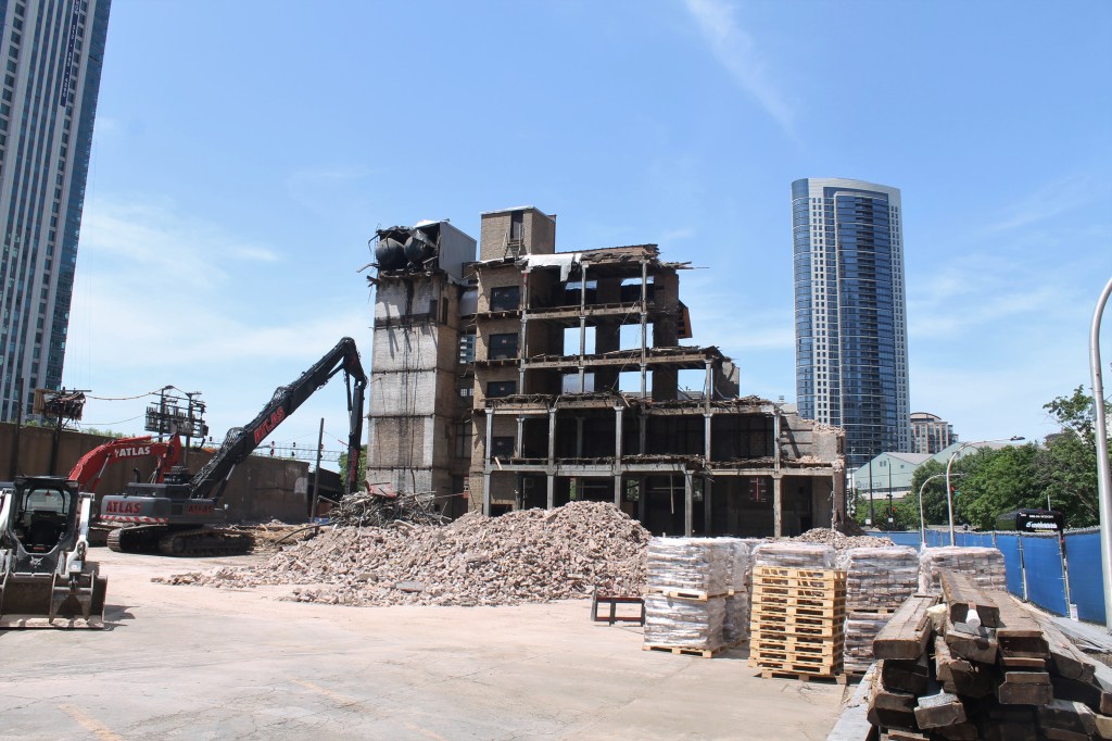 Cassidy Tire demolition 16